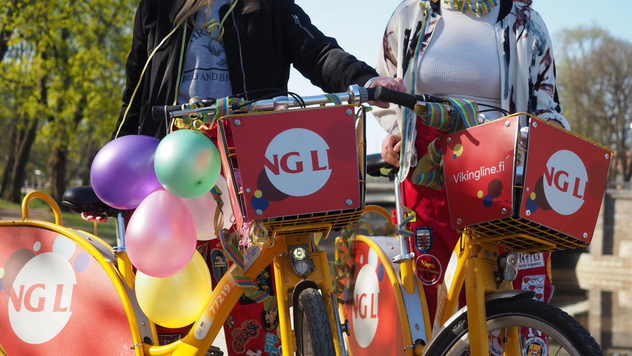 Föli-fillareita ja vappupalloja